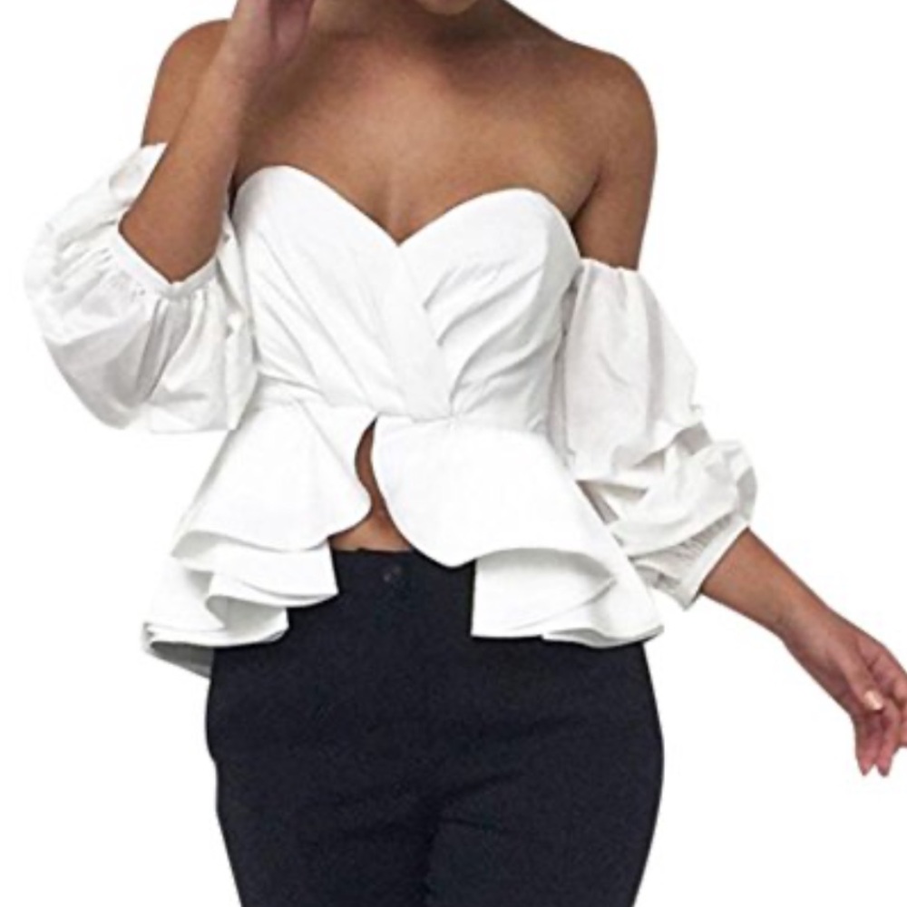 Nasty Gal Off The Shoulder Sweetheart Neckline Peplum Top